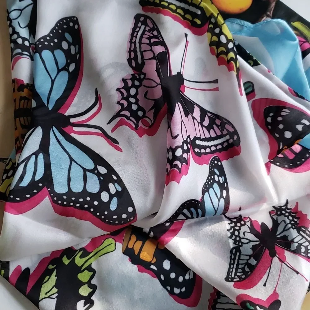 ANNE KLEIN Butterfly Scarf